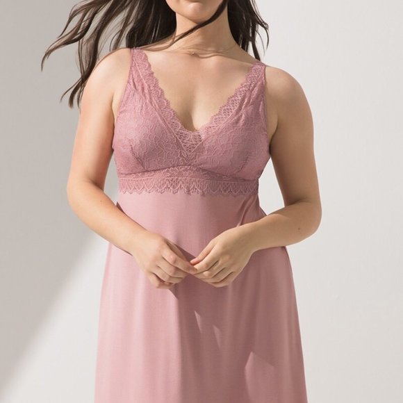 NWT Soma L Lace Plunge Chemise Whisper Plush MSRP$68 - Picture 1 of 4
